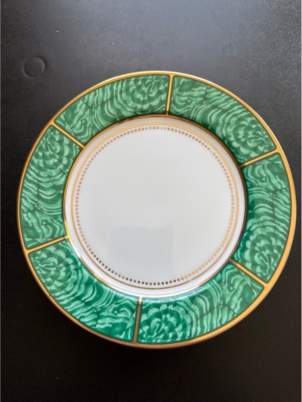 Set of 6 Imperial Malachite Green and Gold Rimmed Decorative Plates, 8 Inch